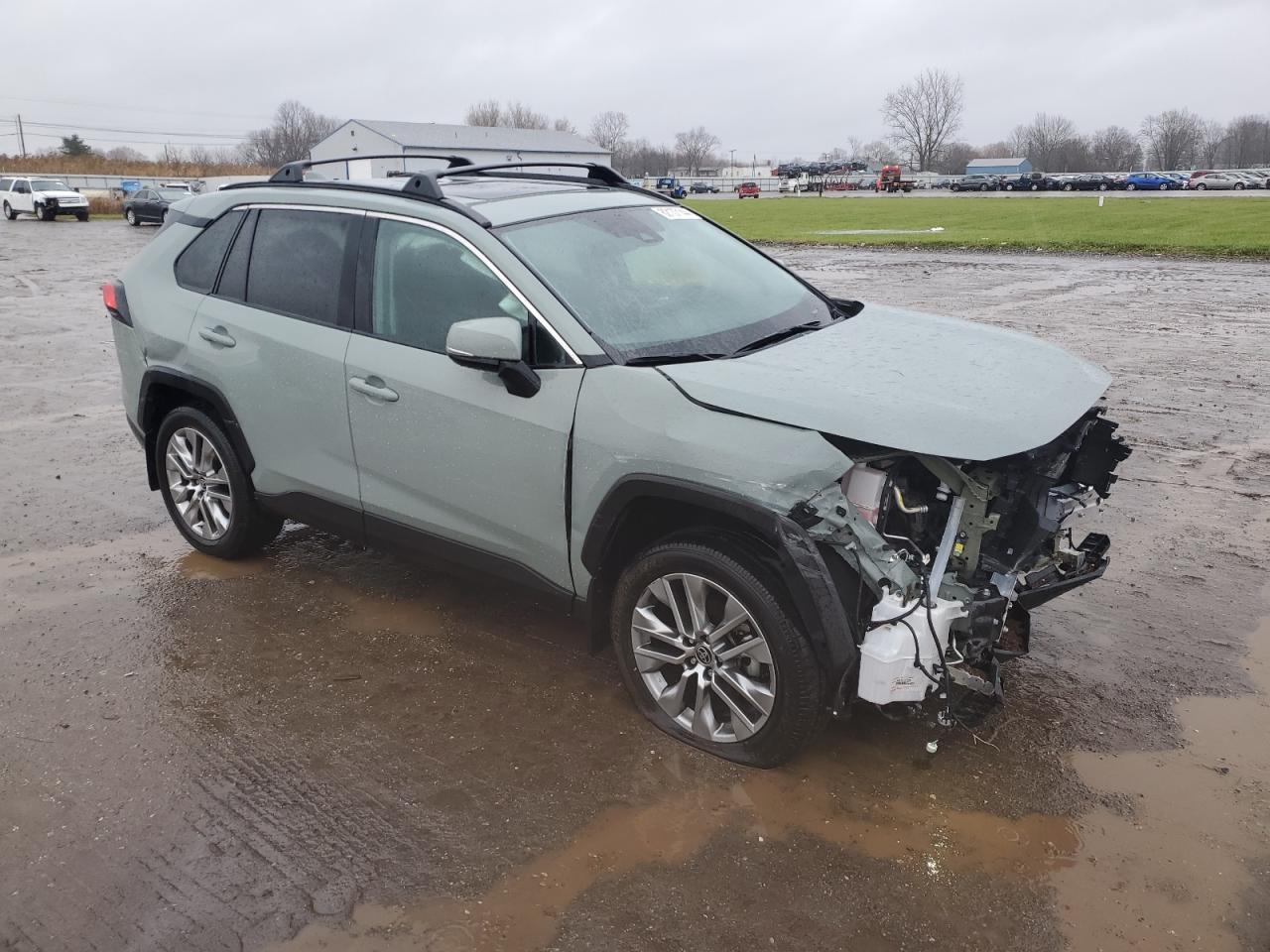 2023 Toyota RAV 4 VIN 2T3A1RFV7PW362275 Copart auction photo, front end / minor dent/scratches damage thumbnail 4