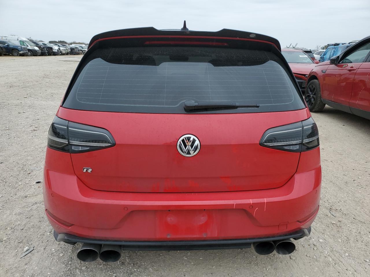 2018 Volkswagen Golf VIN WVWVF7AU0JW067324 Copart auction photo, front end / minor dent/scratches damage thumbnail 6