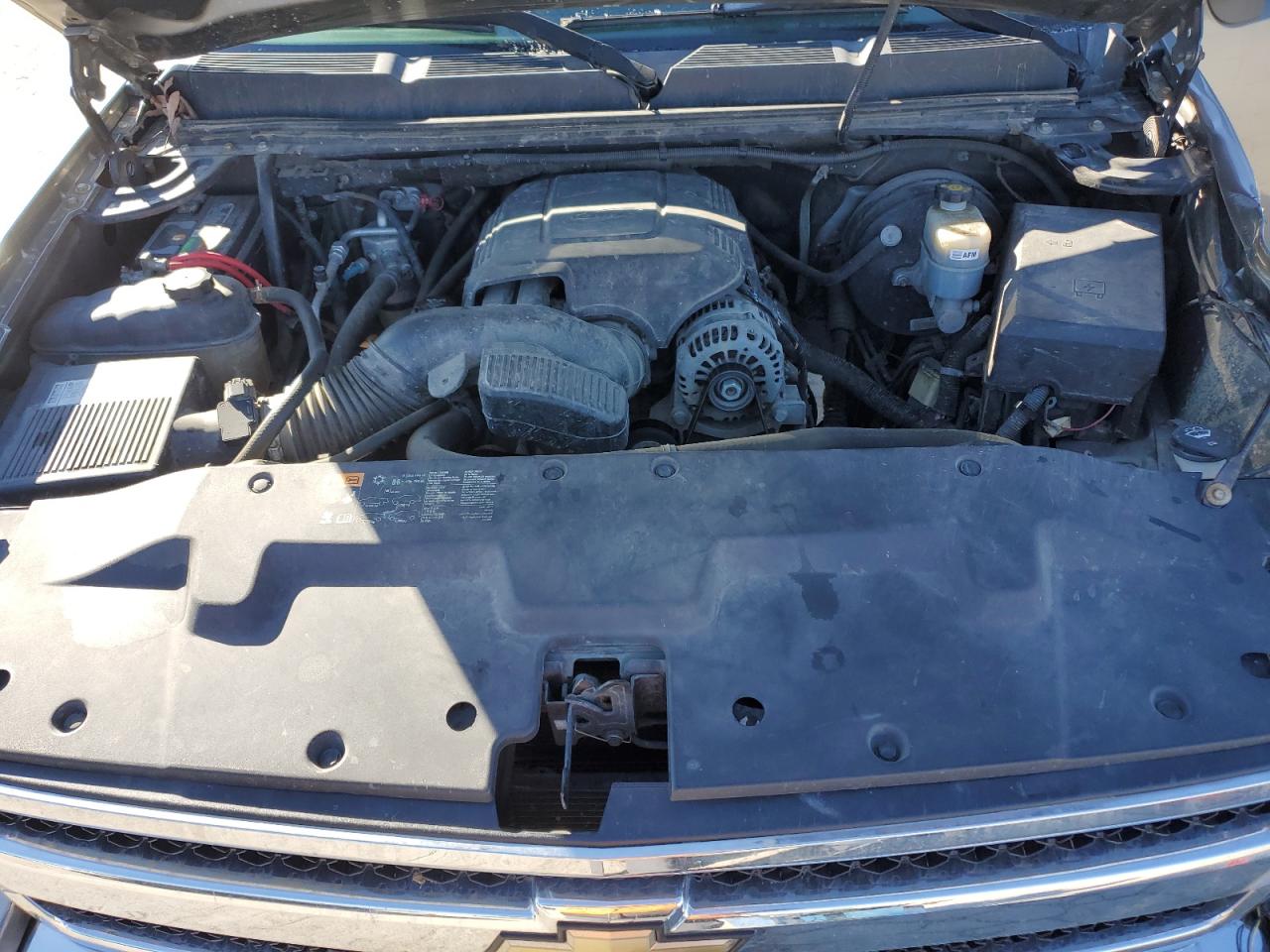 2009 Chevrolet Silverado VIN 1GCEK29089Z259617 Copart auction photo, front end / side damage thumbnail 11