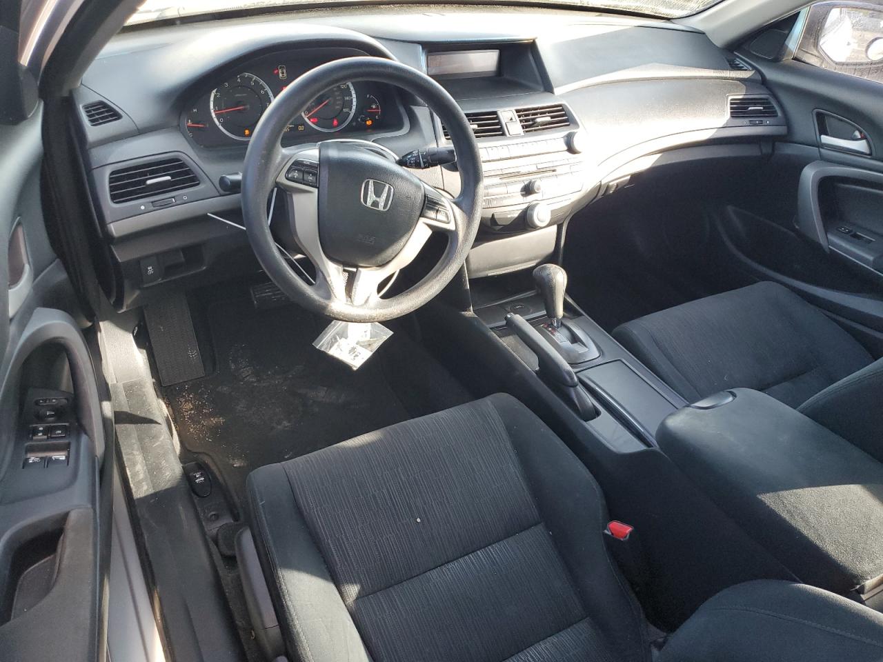 2011 Honda Accord VIN 1HGCS1B30BA006982 Copart auction photo, rear end / minor dent/scratches damage thumbnail 8