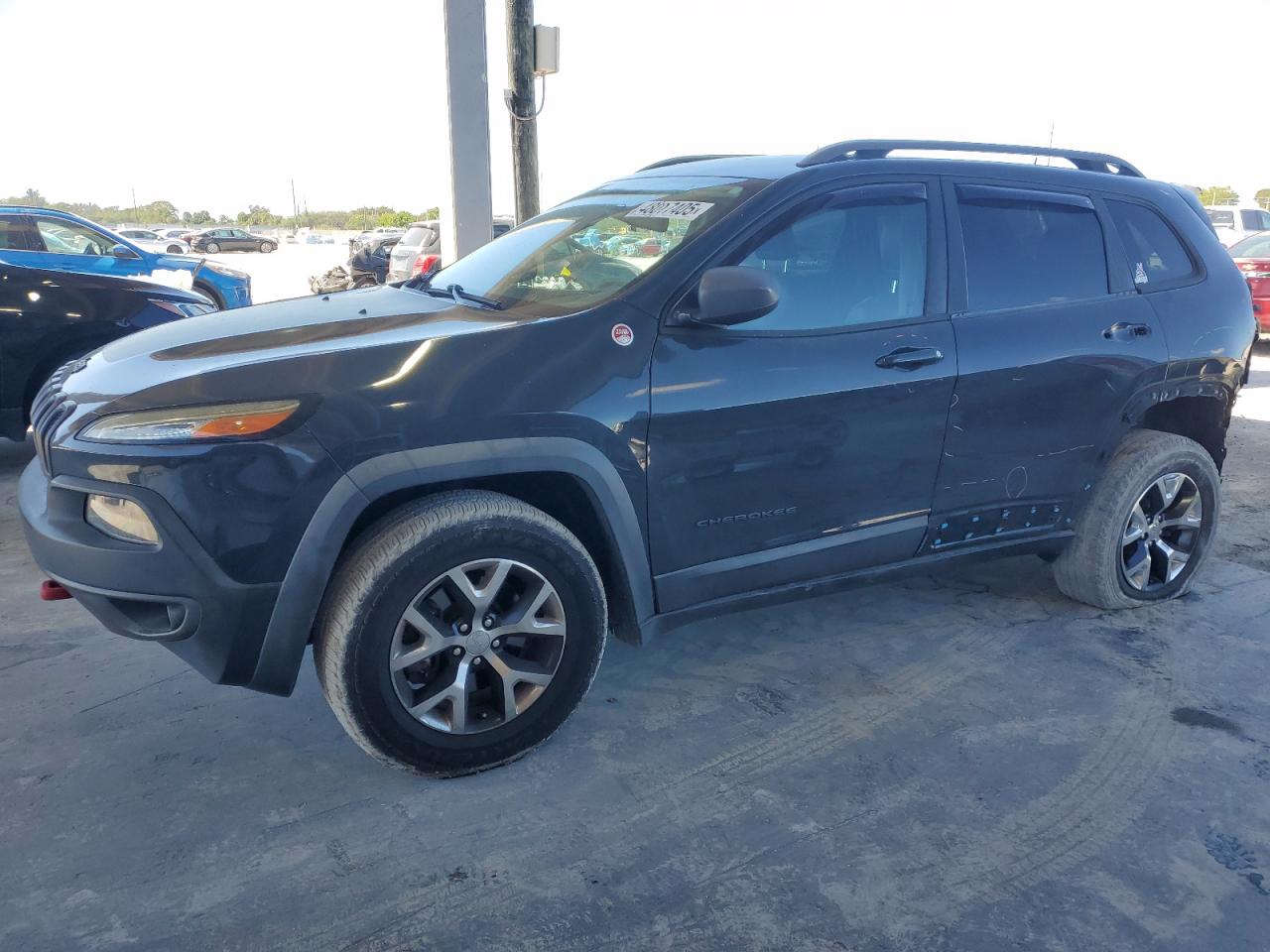 2016 Jeep Cherokee VIN 1C4PJMBB4GW299565