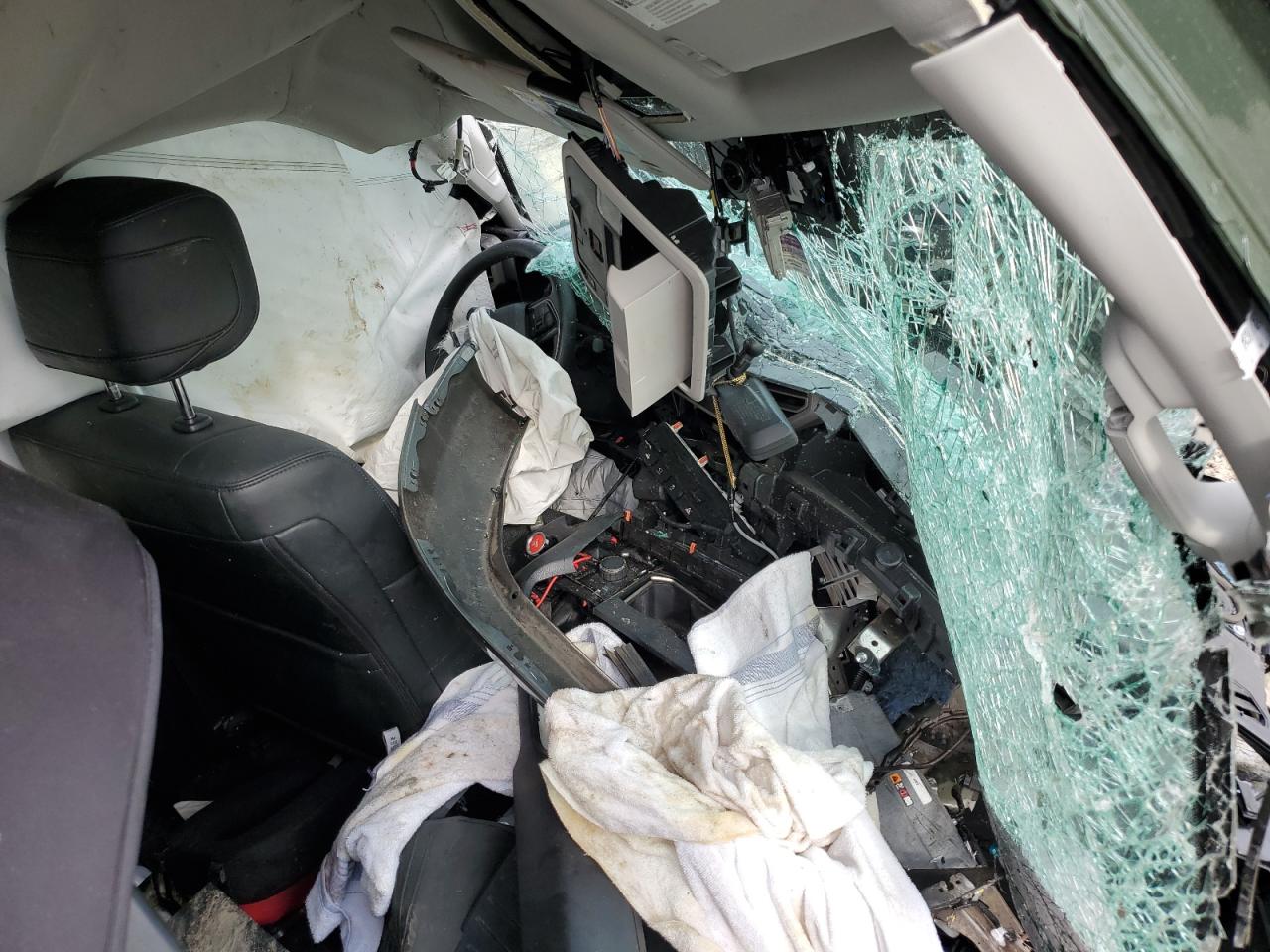 2022 Toyota Tundra VIN 5TFLA5DB6NX055327 Copart auction photo, all over damage thumbnail 8