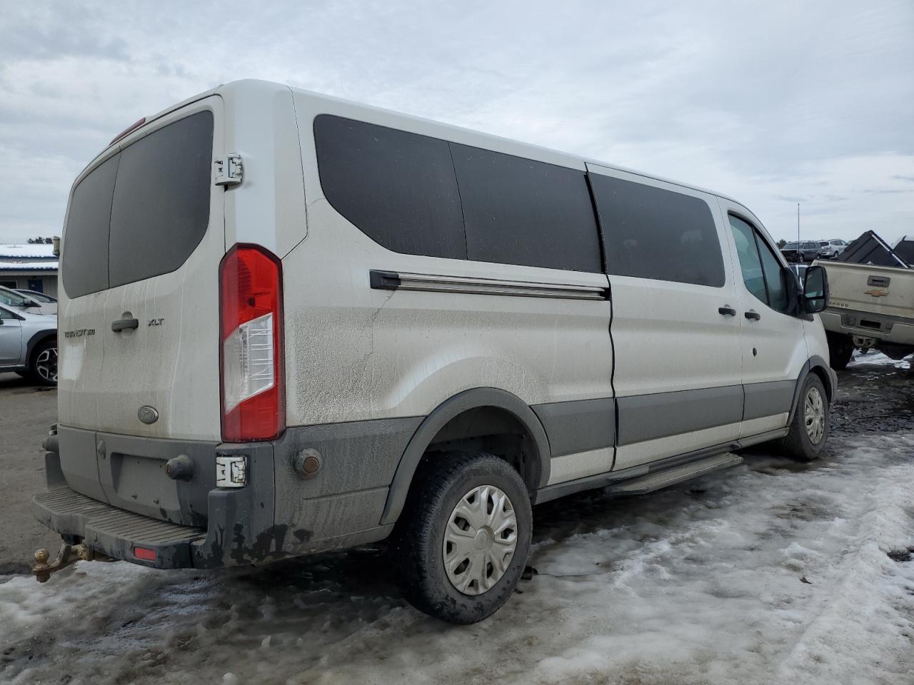 2015 Ford Transit VIN 1FBZX2YM8FKA54542 Copart auction photo, front end damage thumbnail 3