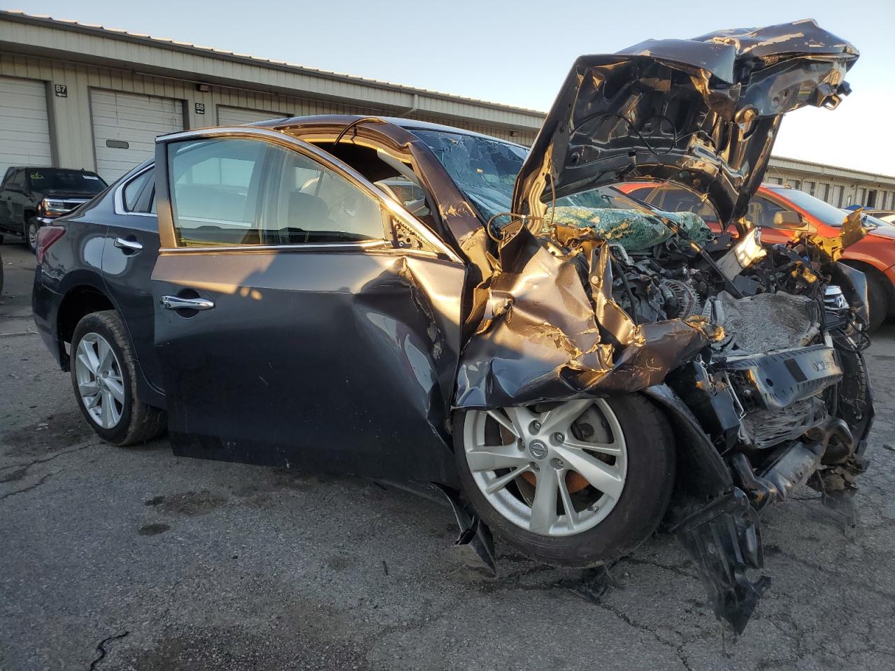2013 Nissan Altima VIN 1N4AL3AP8DN471630 Copart auction photo, all over / front end damage thumbnail 4