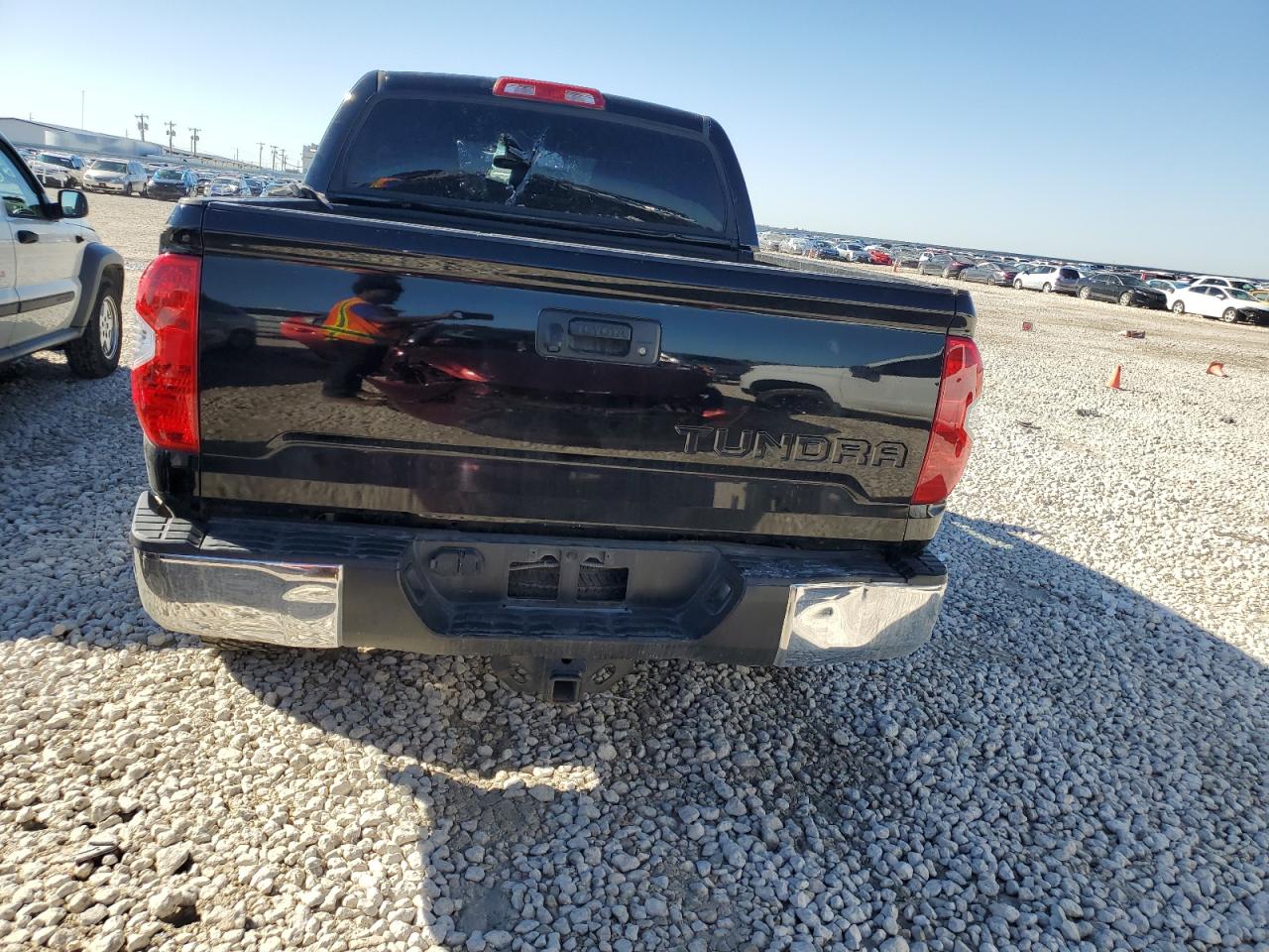 2017 Toyota Tundra VIN 5TFEM5F10HX111996 Copart auction photo, front end damage thumbnail 6