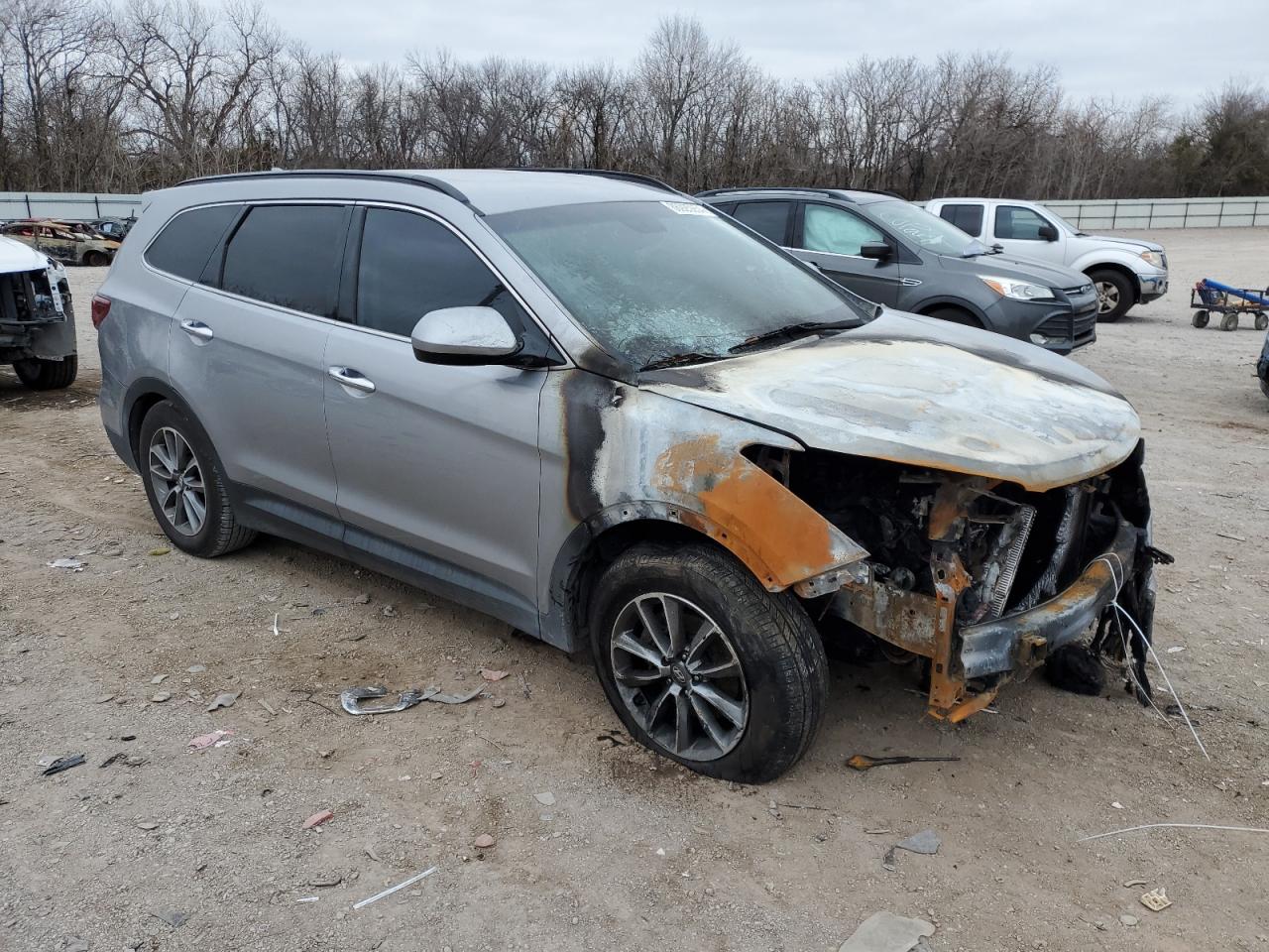 2018 Hyundai Santa Fe VIN KM8SM4HF4JU269833 Copart auction photo, burn - engine / minor dent/scratches damage thumbnail 4