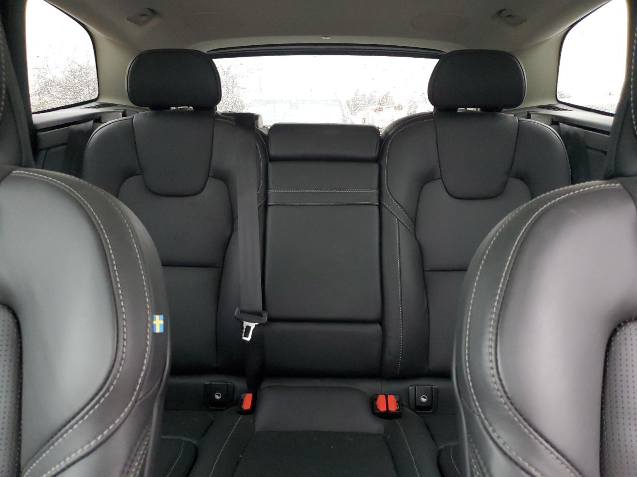 2021 Volvo XC60 VIN YV4102RL1M1886615 Copart auction photo, side damage thumbnail 10
