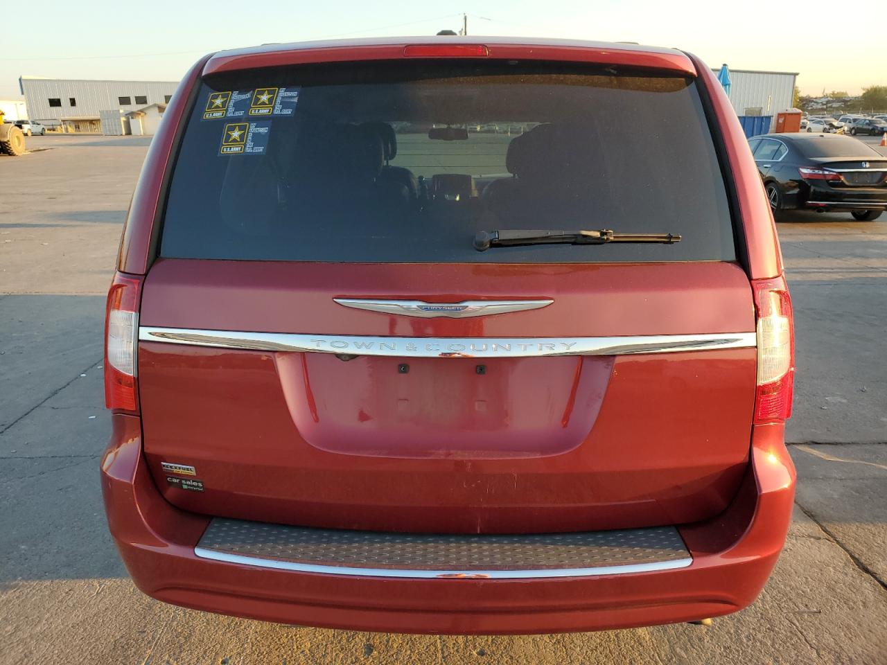 2014 Chrysler Town & Country VIN 2C4RC1BG7ER294203 Copart auction photo, front end damage thumbnail 6