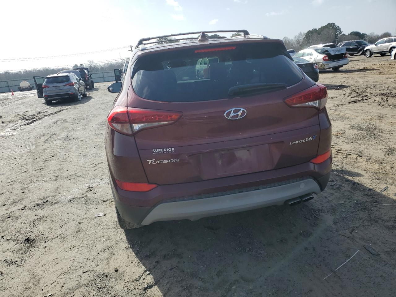 2017 Hyundai Tucson VIN KM8J33A22HU350243 Copart auction photo, front end / minor dent/scratches damage thumbnail 6