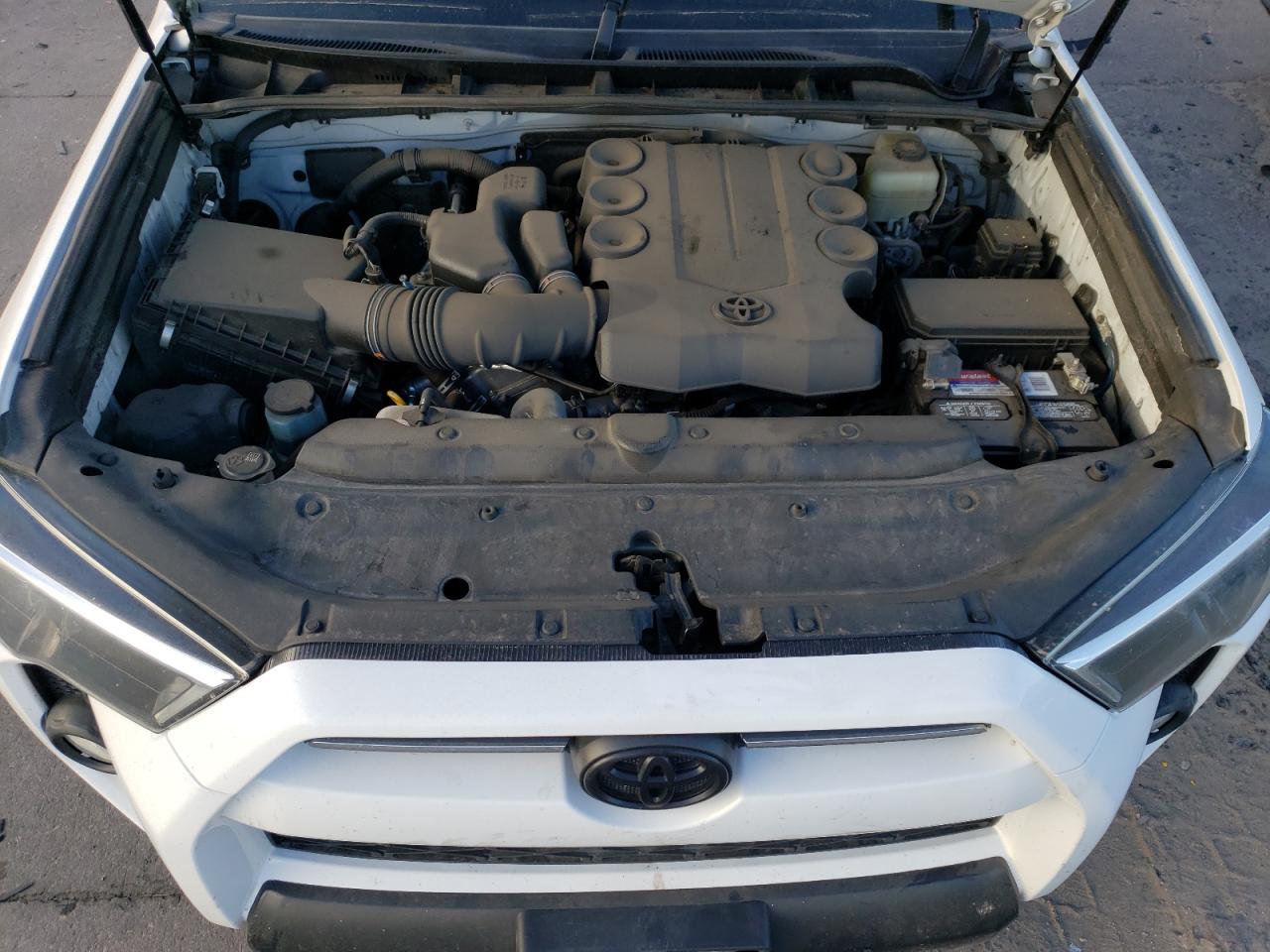 2020 Toyota 4Runner VIN JTEBU5JR1L5754762 Copart auction photo, front end / rear end damage thumbnail 9