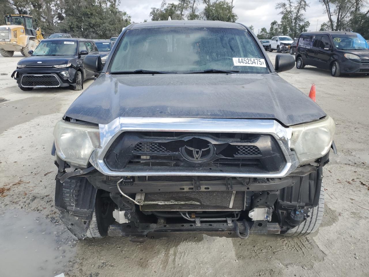 2015 Toyota Tacoma VIN 5TFLU4EN9FX148001 Copart auction photo, front end / rear end damage thumbnail 5