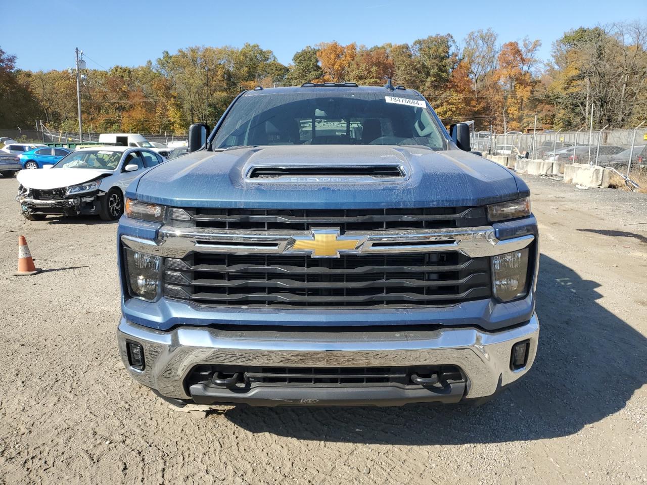 2024 Chevrolet Silverado VIN 1GC1YNE73RF382115 Copart auction photo, side / rear end damage thumbnail 5