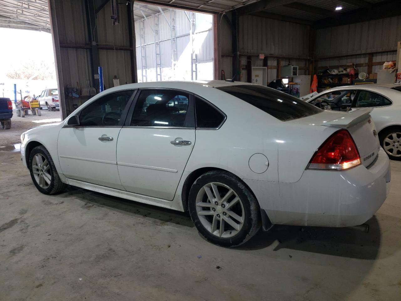 2012 Chevrolet Impala VIN 2G1WC5E30C1262099 Copart auction photo, front end / minor dent/scratches damage thumbnail 2