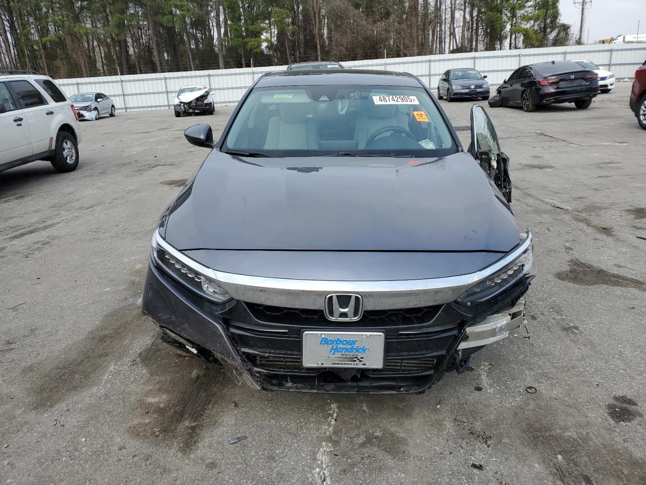 2018 Honda Accord VIN 1HGCV1F41JA056069 Copart auction photo, front end / side damage thumbnail 5