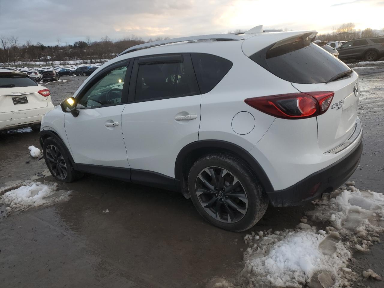 2016 Mazda CX-5 VIN JM3KE4DY3G0655613 Copart auction photo, front end damage thumbnail 2