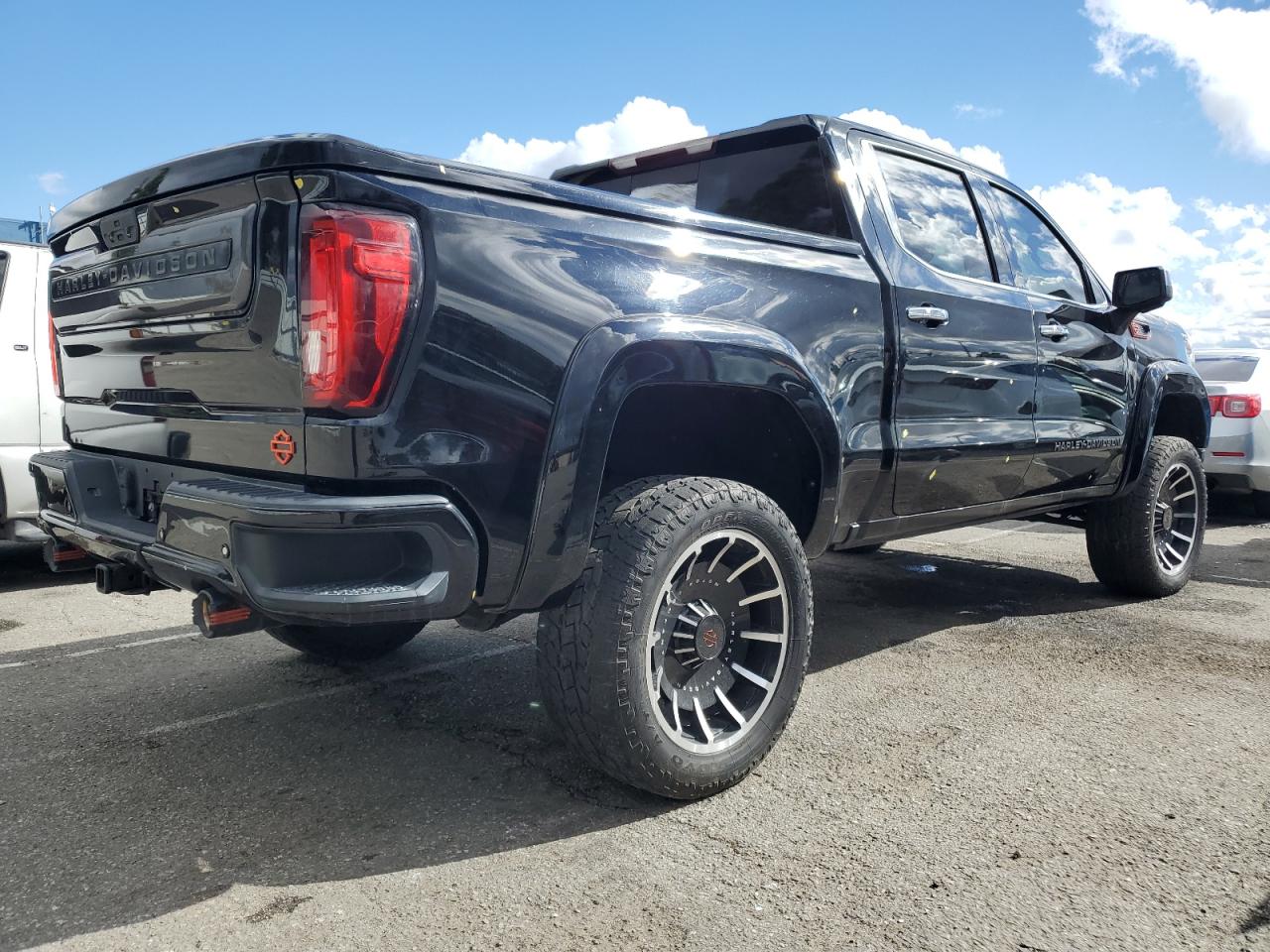 2020 GMC Sierra VIN 1GTU9DEL4LZ256207 Copart auction photo, vandalism damage thumbnail 3
