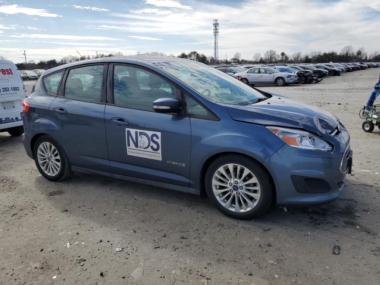 2018 Ford C-MAX VIN 1FADP5AU9JL100843 Copart auction photo, front end / minor dent/scratches damage thumbnail 4