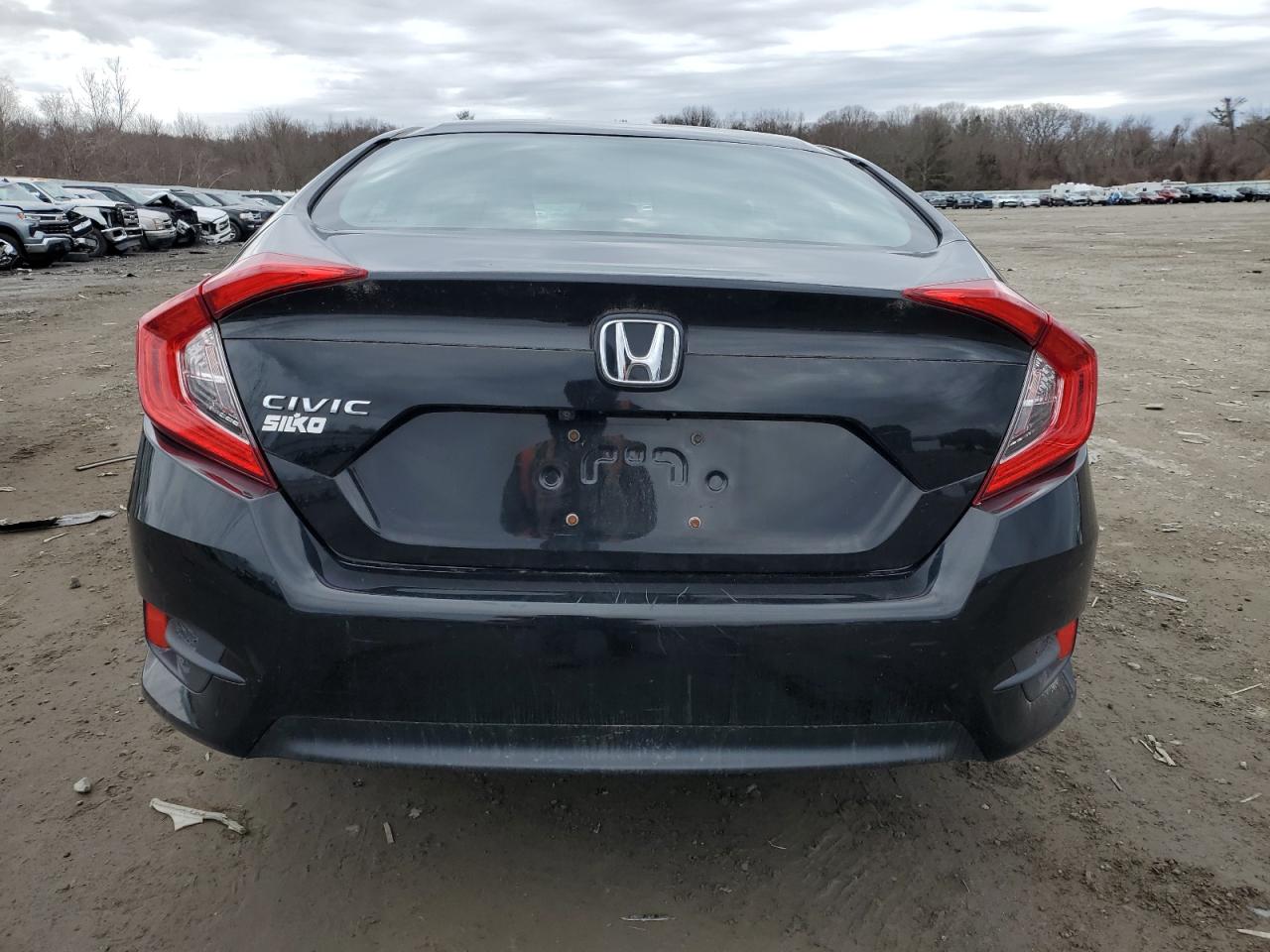 2016 Honda Civic VIN 19XFC2F70GE219950 Copart auction photo, side / front end damage thumbnail 6