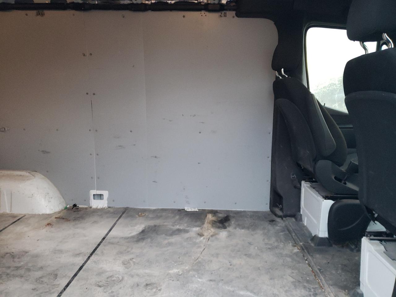 2019 Mercedes-Benz Sprinter VIN WD4PF0CD2KT000441 Copart auction photo, side / rear end damage thumbnail 11