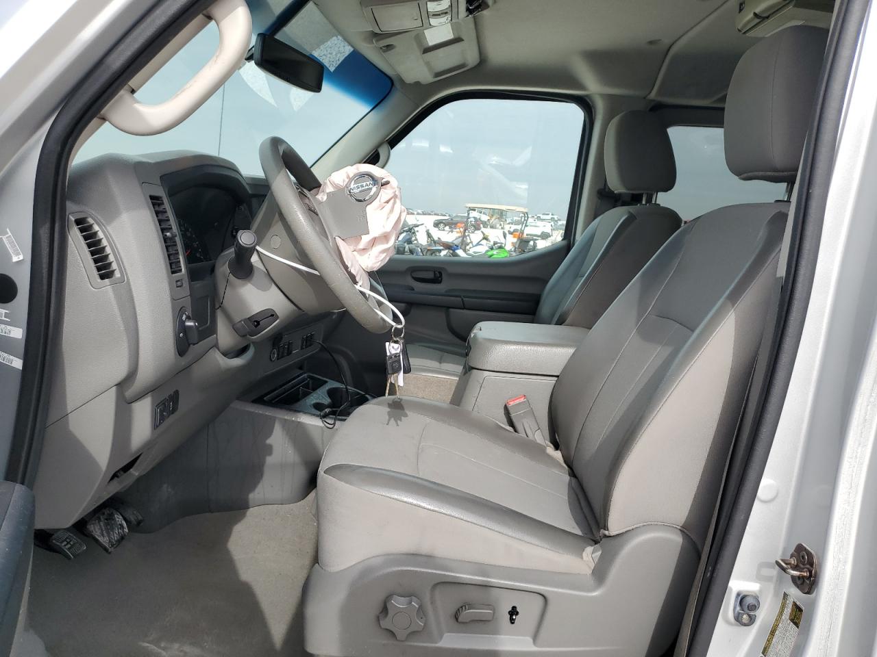 2013 Nissan NV VIN 5BZAF0AA2DN200560 Copart auction photo, front end damage thumbnail 7