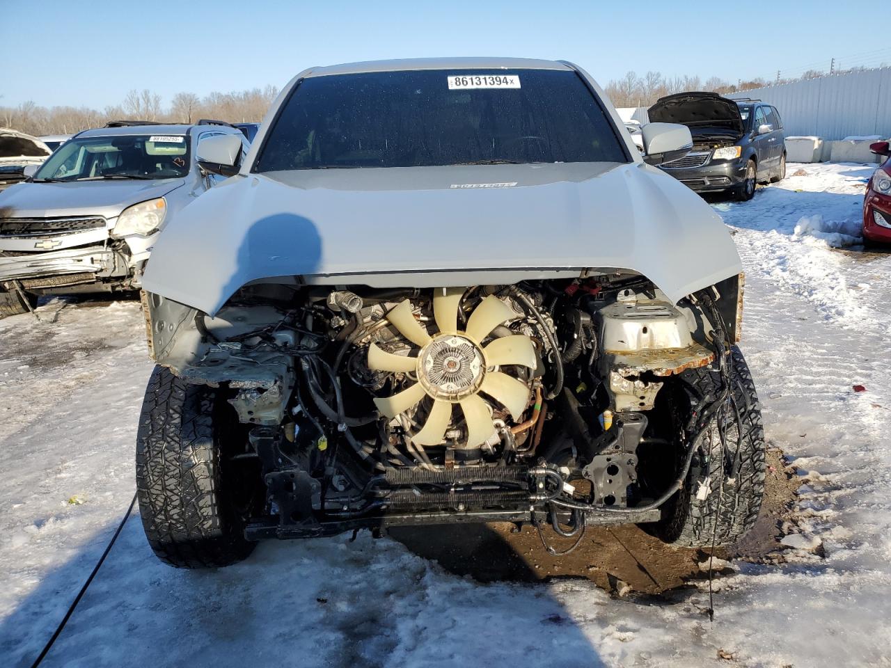 2019 Toyota Tacoma VIN 3TMCZ5ANXKM242546 Copart auction photo, front end damage thumbnail 5