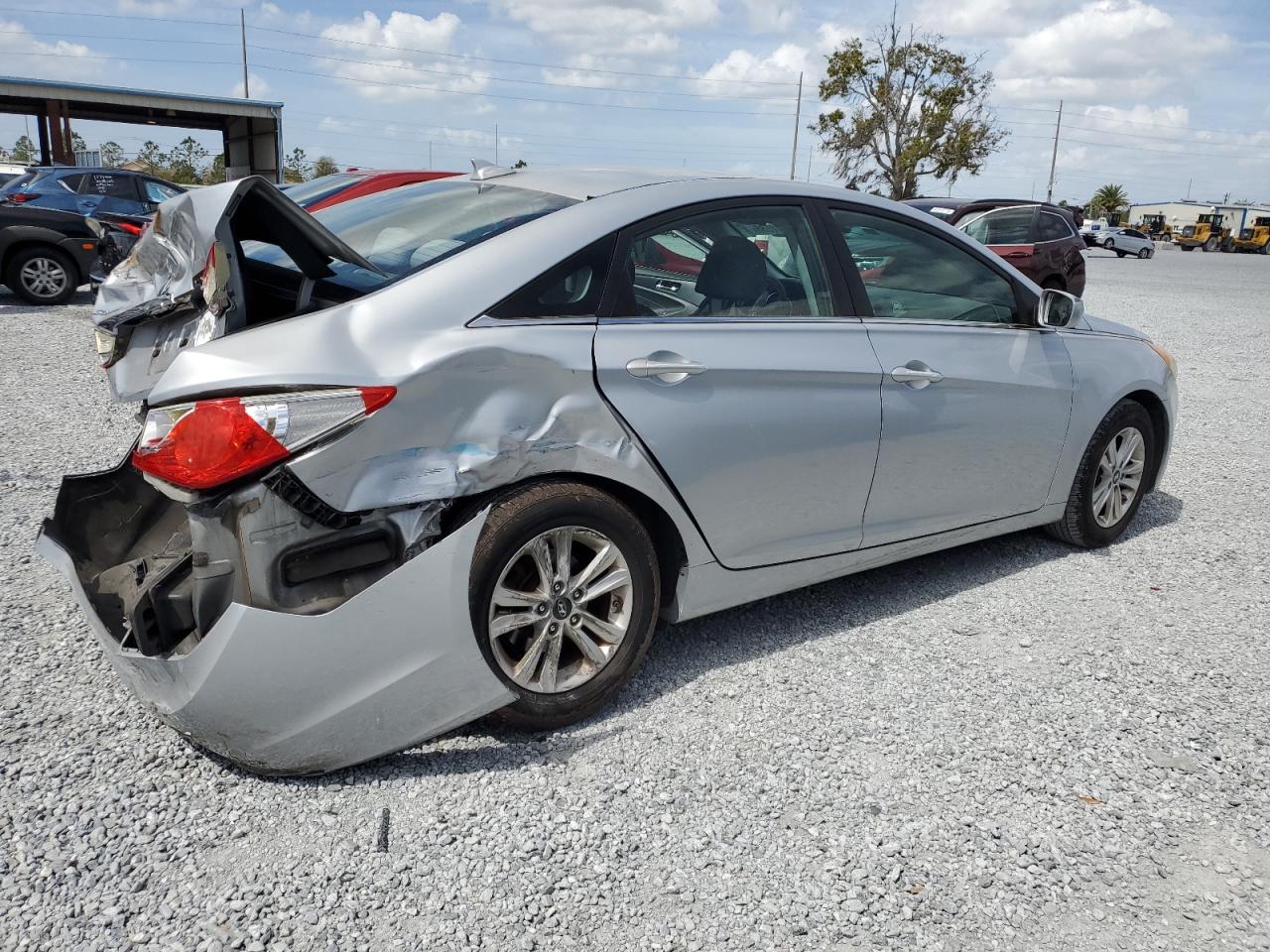 2012 Hyundai Sonata VIN 5NPEB4AC5CH419386 Copart auction photo, rear end damage thumbnail 3