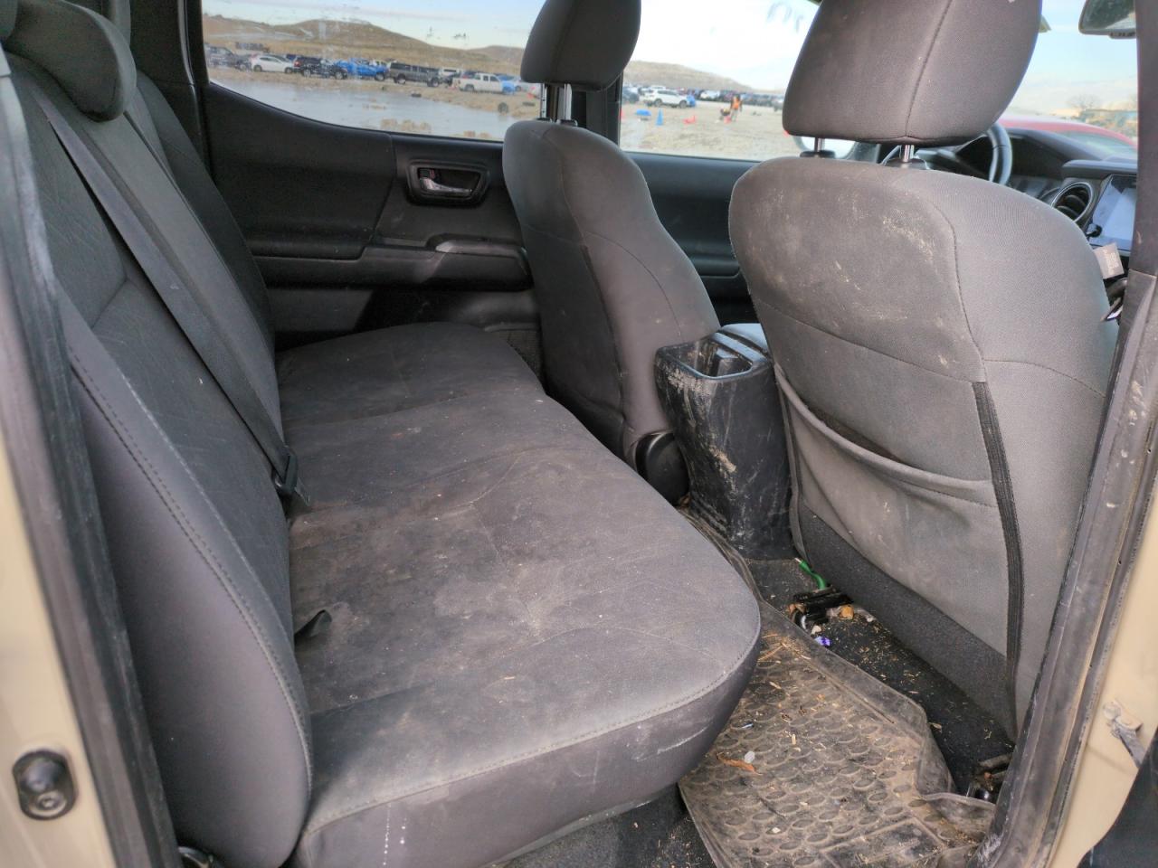 2016 Toyota Tacoma VIN 3TMCZ5AN8GM042322 Copart auction photo, front end damage thumbnail 10