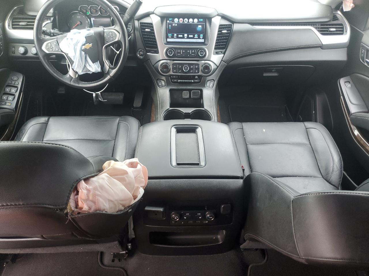 2019 Chevrolet Tahoe VIN 1GNSKBKCXKR404418 Copart auction photo, front end / side damage thumbnail 8
