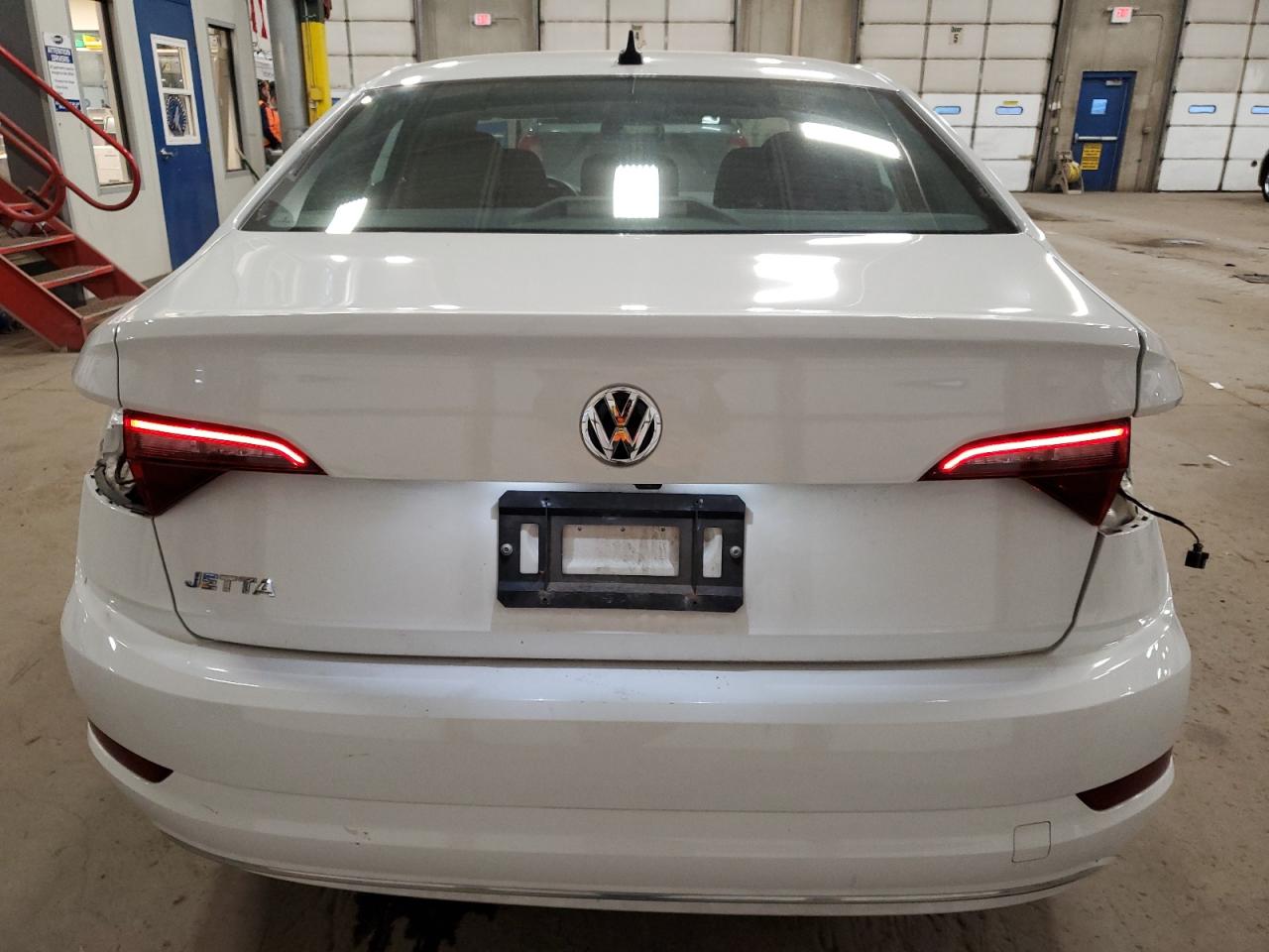 2020 Volkswagen Jetta VIN 3VWCB7BU5LM030772 Copart auction photo, rear end damage thumbnail 6