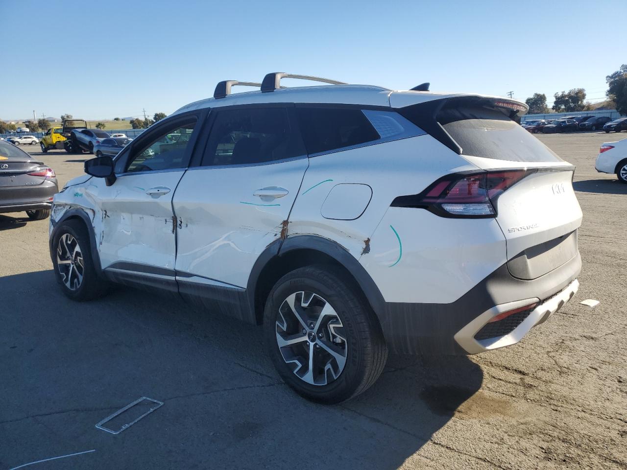 2023 KIA Sportage VIN KNDPVCAG0P7105541 Copart auction photo, all over damage thumbnail 2
