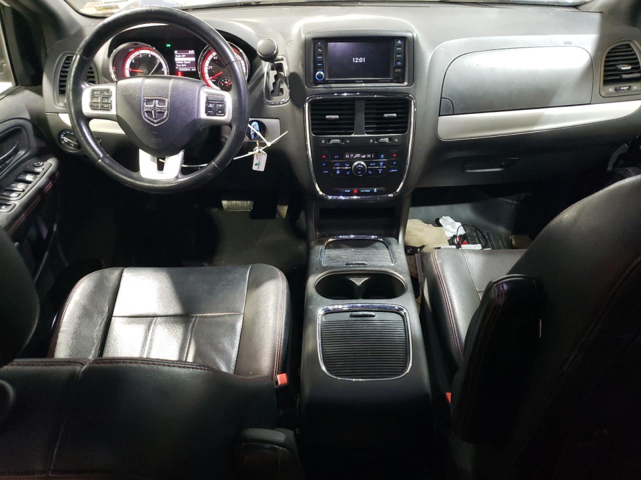 2018 Dodge Caravan VIN 2C4RDGEG1JR282215 Copart auction photo, front end / side damage thumbnail 8