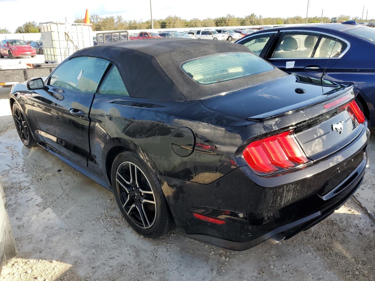 2020 Ford Mustang VIN 1FATP8UH5L5119733 Copart auction photo, water/flood damage thumbnail 2