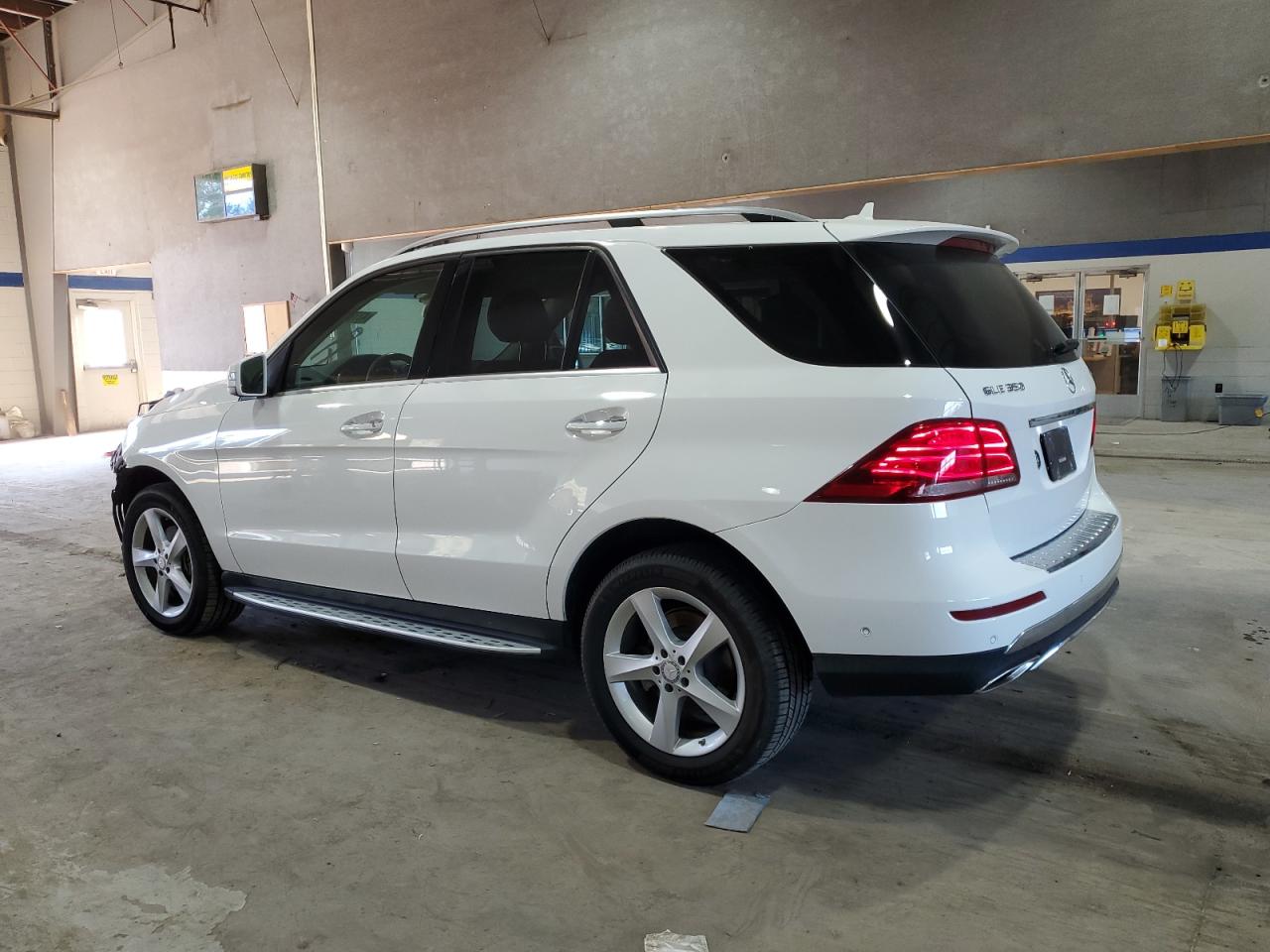2017 Mercedes-Benz GLE VIN 4JGDA5HB3HA882607 Copart auction photo, front end damage thumbnail 2