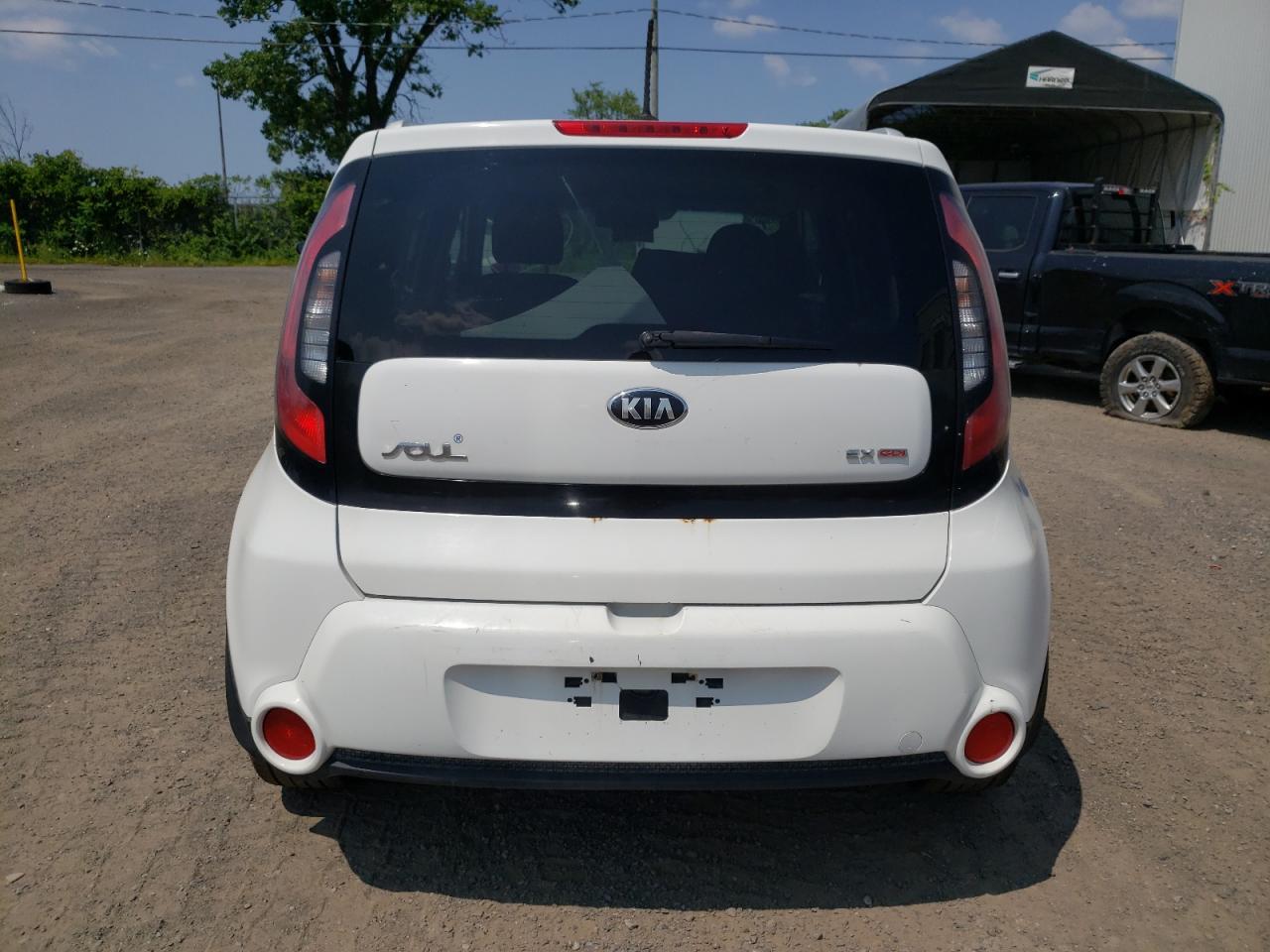 2015 KIA Soul VIN KNDJP3A51F7128193 Copart auction photo, front end damage thumbnail 6
