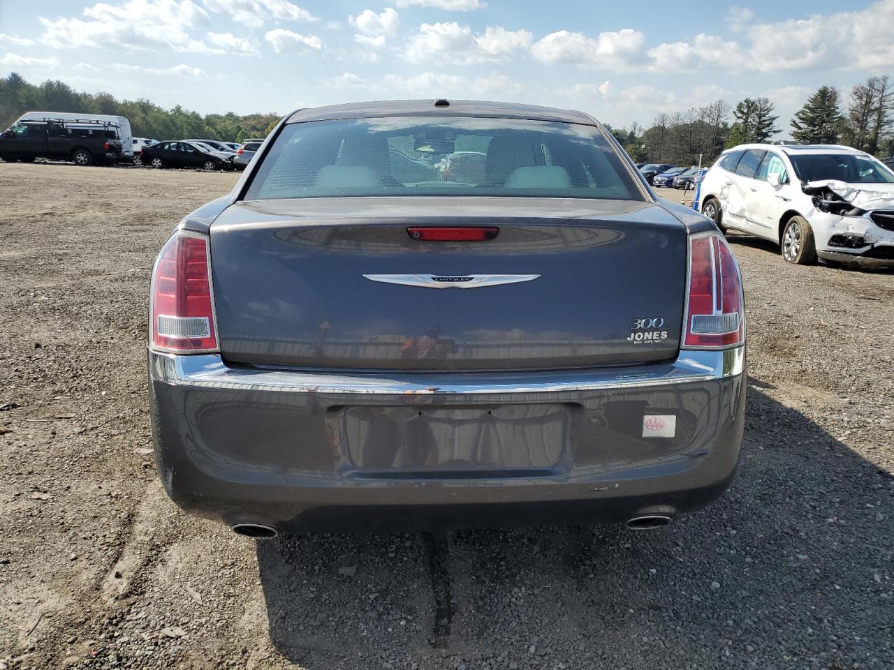 2014 Chrysler 300 VIN 2C3CCAAG3EH343303 Copart auction photo, front end / undercarriage damage thumbnail 6