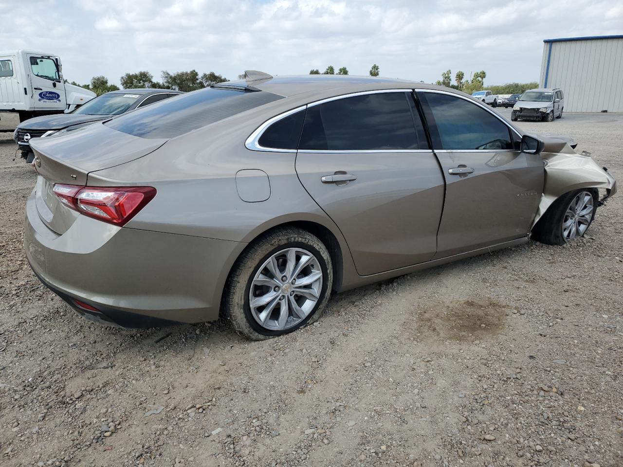2022 Chevrolet Malibu VIN 1G1ZD5ST3NF124650 Copart auction photo, front end / undercarriage damage thumbnail 3