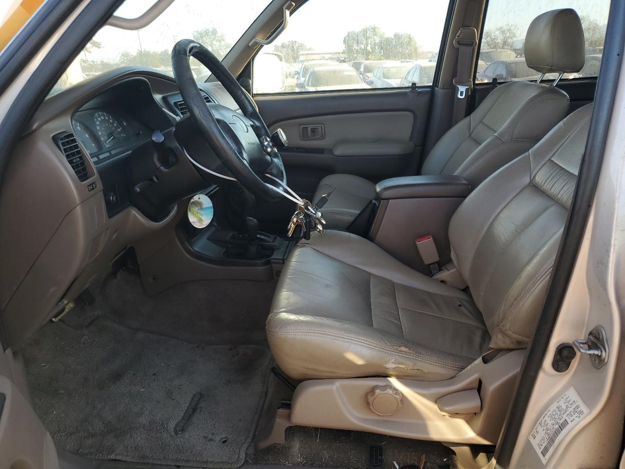 2000 Toyota 4Runner VIN JT3HN86R5Y0297162 Copart auction photo, vandalism damage thumbnail 7