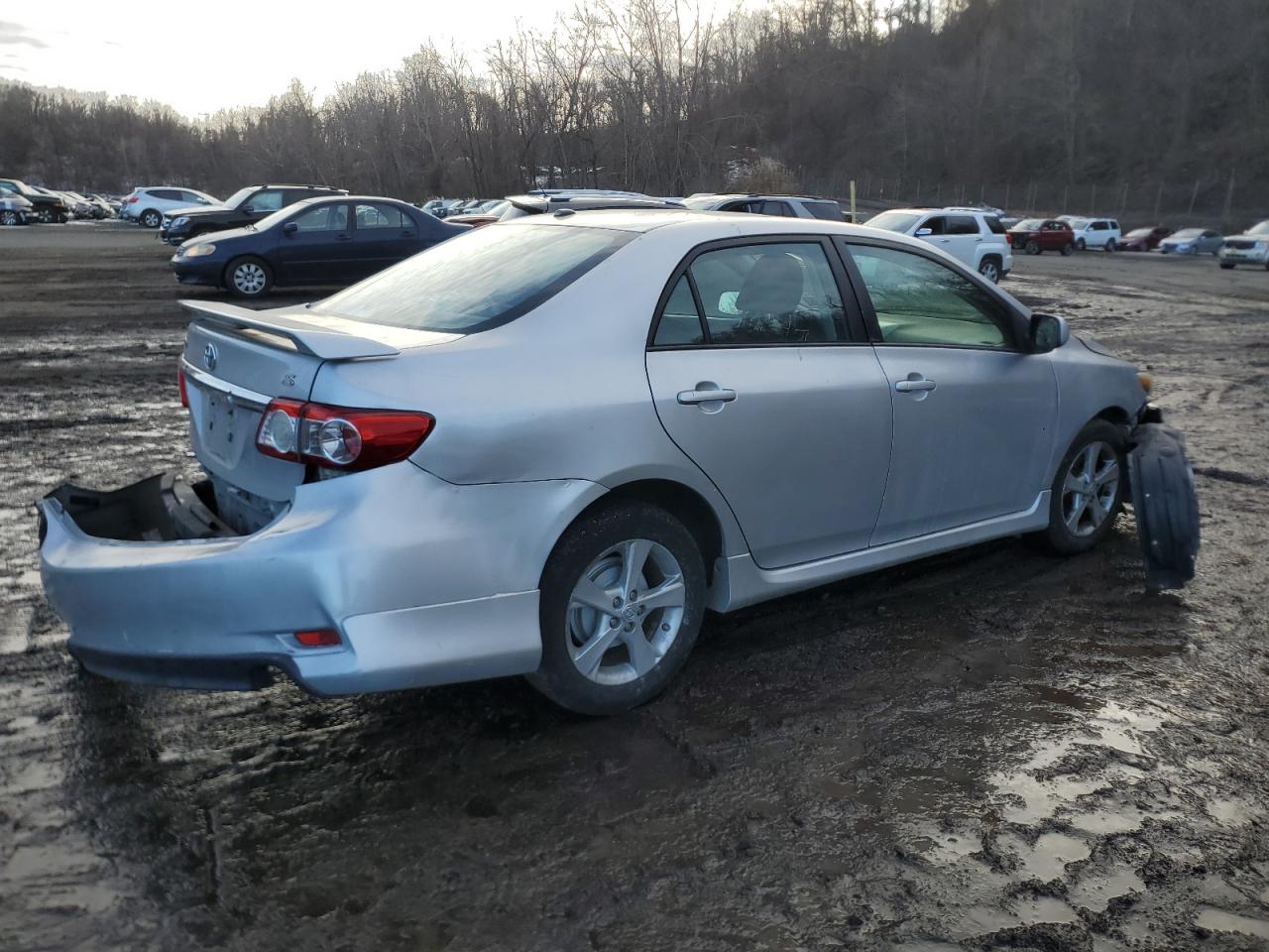 2011 Toyota Corolla VIN 2T1BU4EE6BC667656 Copart auction photo, all over damage thumbnail 3