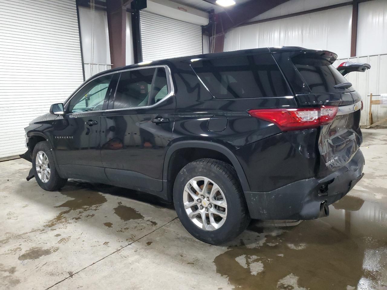 2021 Chevrolet Traverse VIN 1GNEVFKW4MJ224763 Copart auction photo, front end / rear end damage thumbnail 2