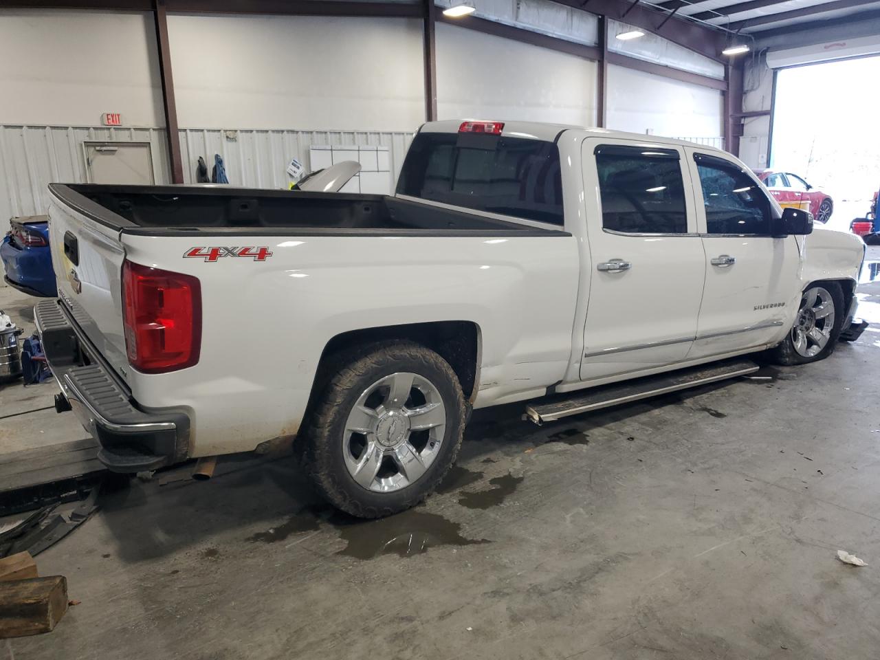 2016 Chevrolet Silverado VIN 3GCUKSEC2GG123279 Copart auction photo, front end / undercarriage damage thumbnail 3