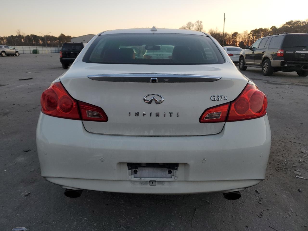 2013 Infiniti G VIN JN1CV6AR7DM352962 Copart auction photo, front end / side damage thumbnail 6