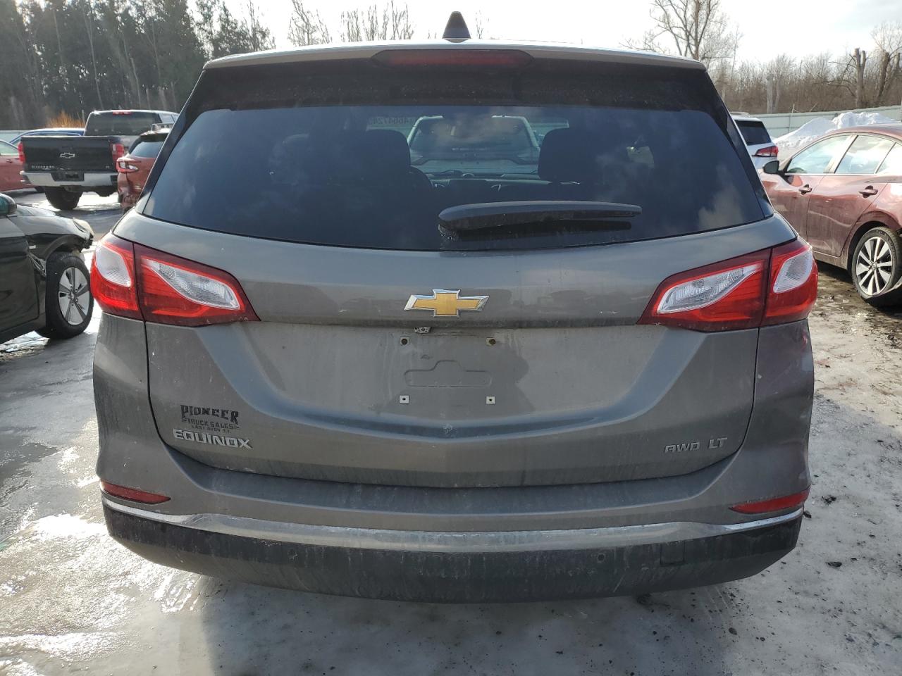 2018 Chevrolet Equinox VIN 3GNAXSEV1JS531807 Copart auction photo, front end / side damage thumbnail 6