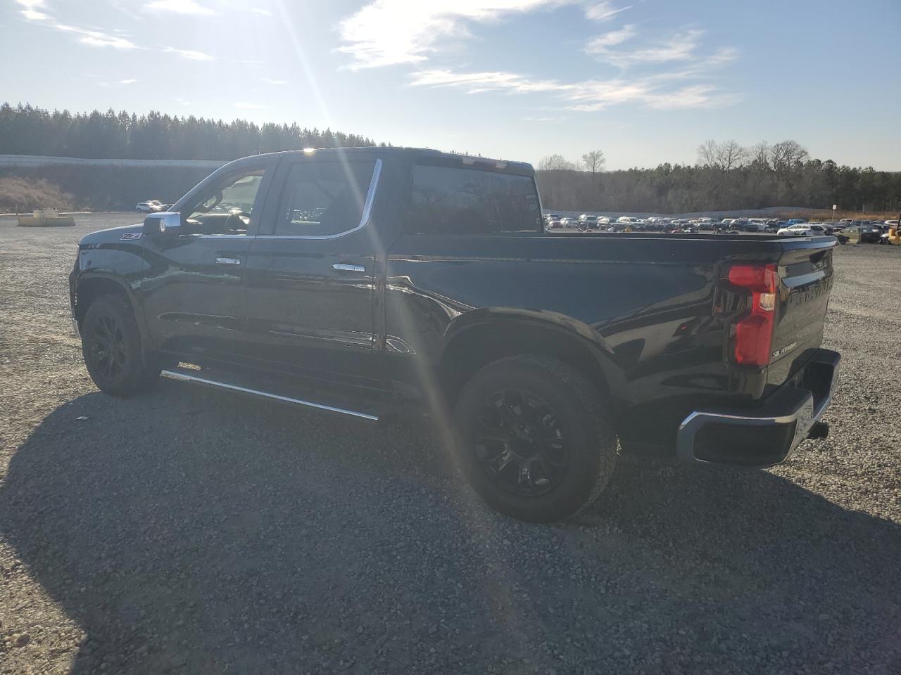 2023 Chevrolet Silverado VIN 1GCUDGE85PZ163021 Copart auction photo, side damage thumbnail 2