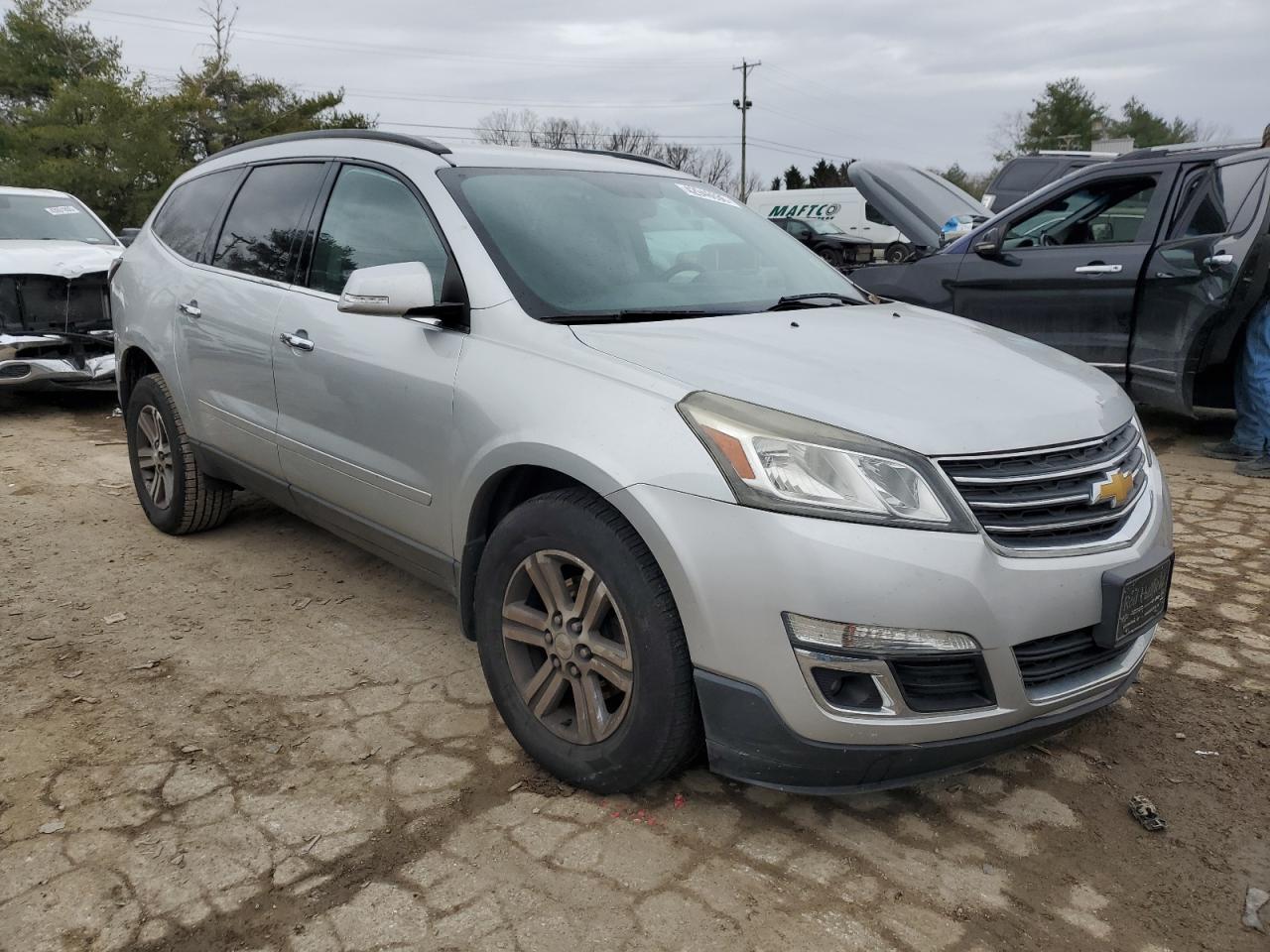 2015 Chevrolet Traverse VIN 1GNKRGKD8FJ353247 Copart auction photo, front end / rear end damage thumbnail 4
