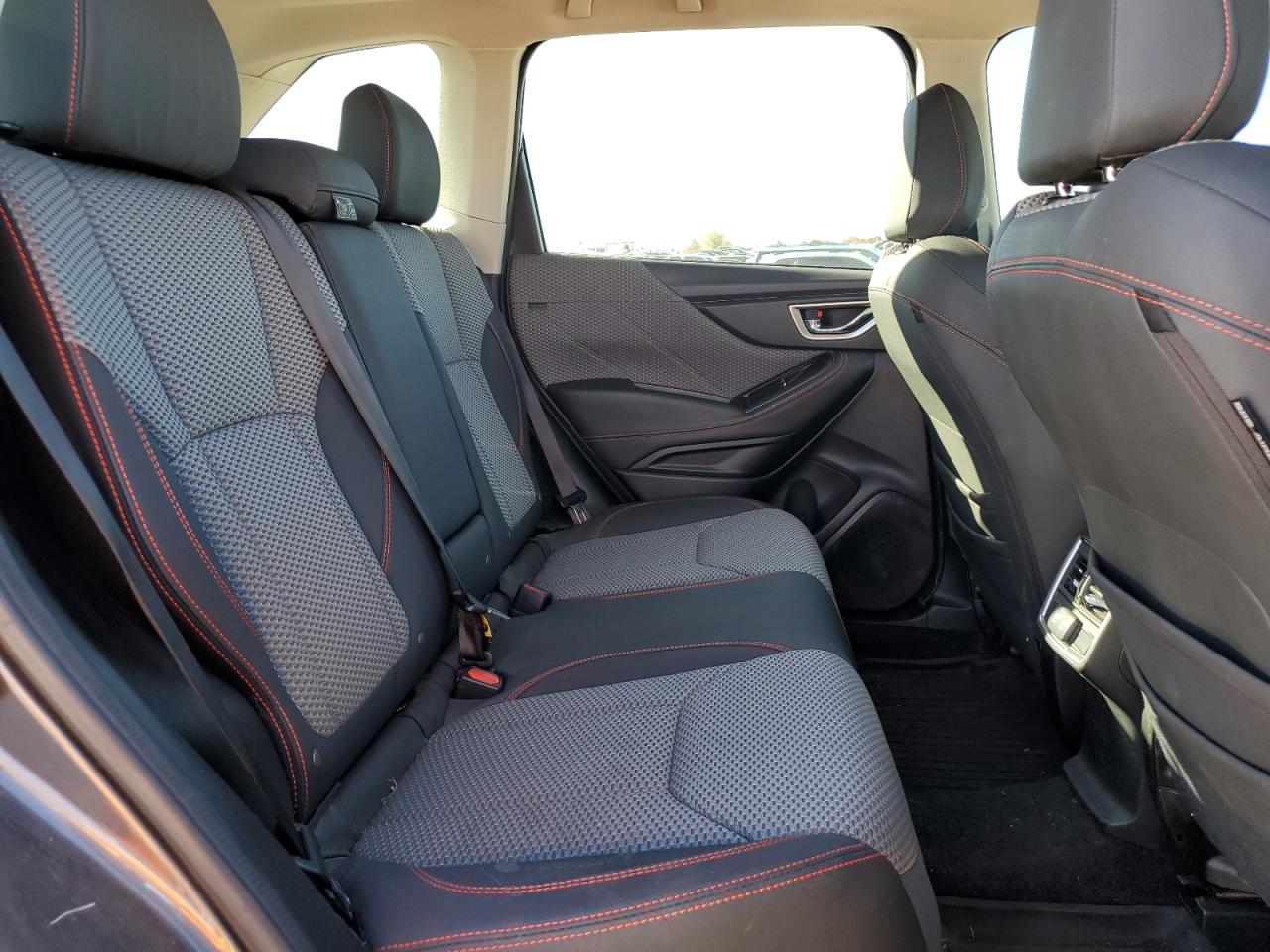 2021 Subaru Forester VIN JF2SKARC3MH428255 Copart auction photo, hail / minor dent/scratches damage thumbnail 11