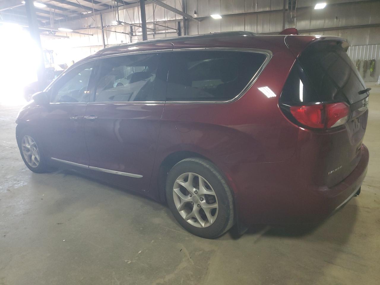 2017 Chrysler Pacifica VIN 2C4RC1EG6HR599515 Copart auction photo, front end / minor dent/scratches damage thumbnail 2