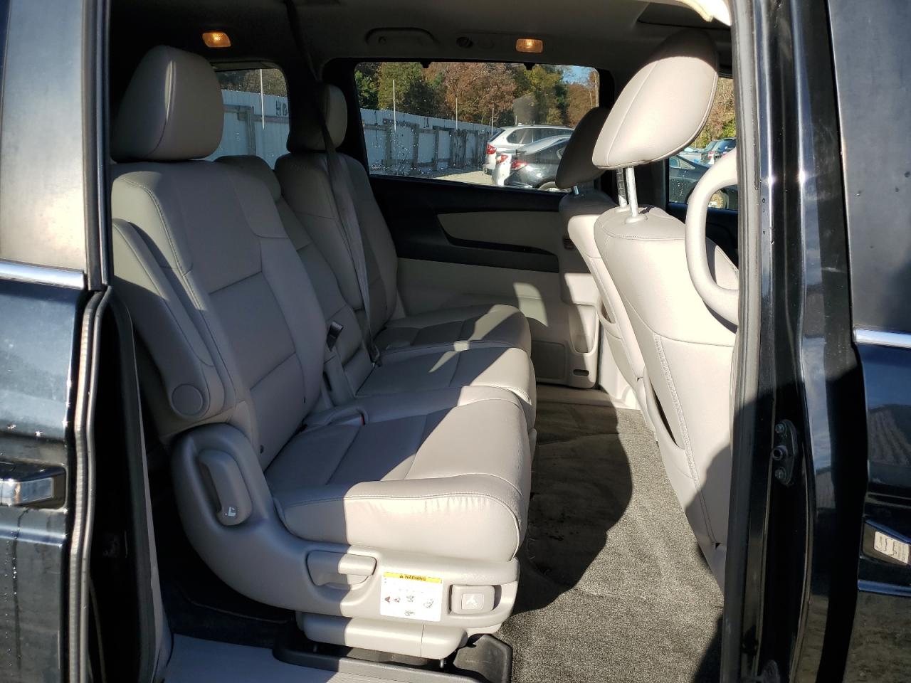 2014 Honda Odyssey VIN 5FNRL5H61EB008668 Copart auction photo, rear end / front end damage thumbnail 11