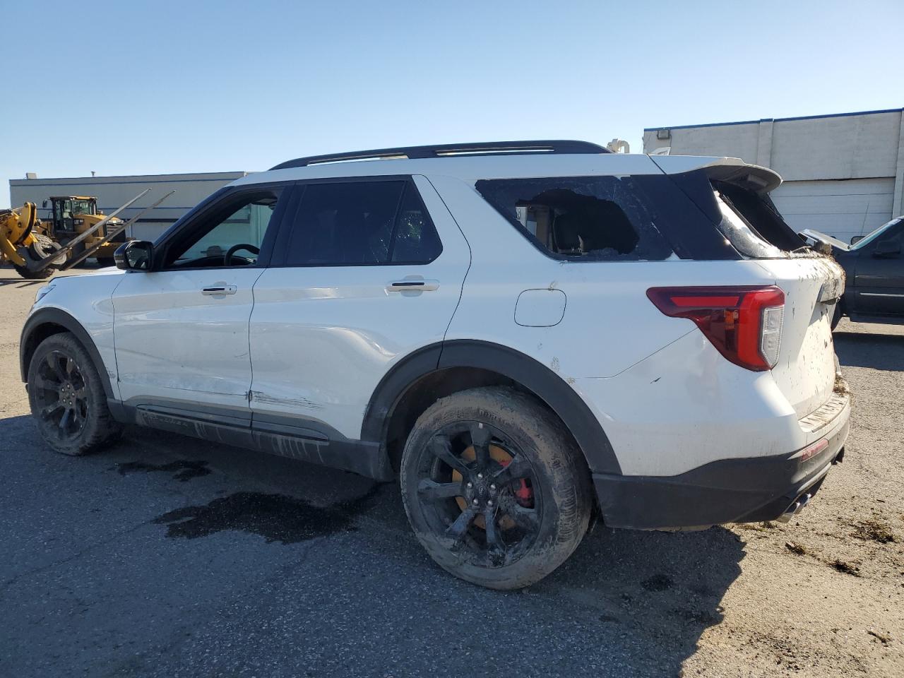 2023 Ford Explorer VIN 1FM5K8GC4PGB32965 Copart auction photo, water/flood / all over damage thumbnail 2