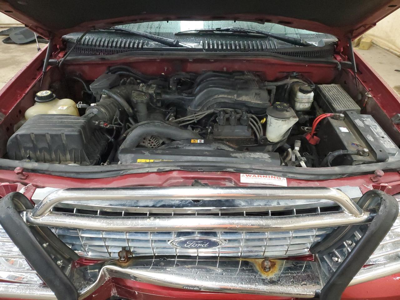 2005 Ford Explorer VIN 1FMDU73E85UA91293 Copart auction photo, front end / minor dent/scratches damage thumbnail 12