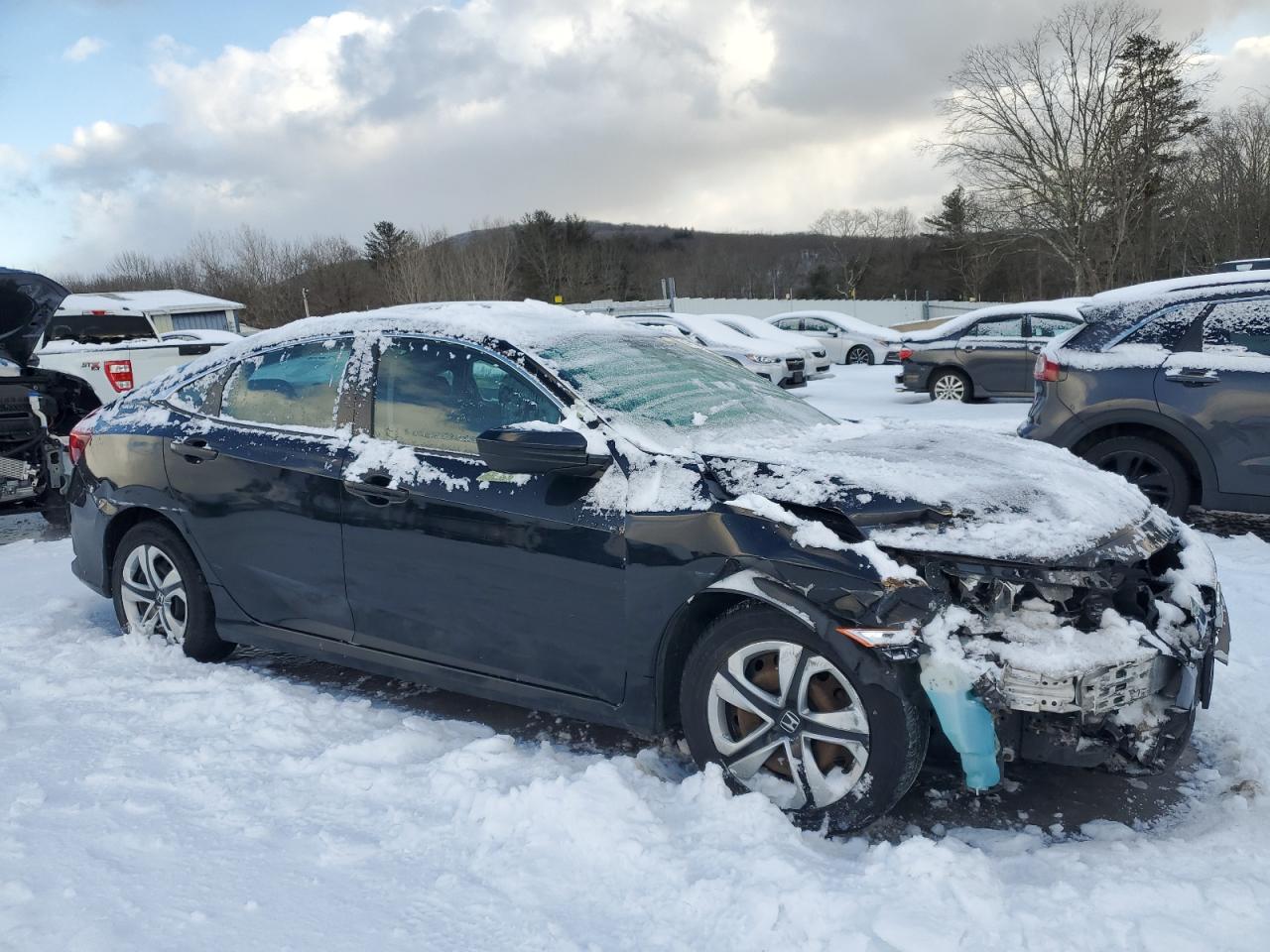 2017 Honda Civic VIN 19XFC2F58HE232476 Copart auction photo, front end / side damage thumbnail 4